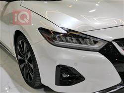 Nissan Maxima